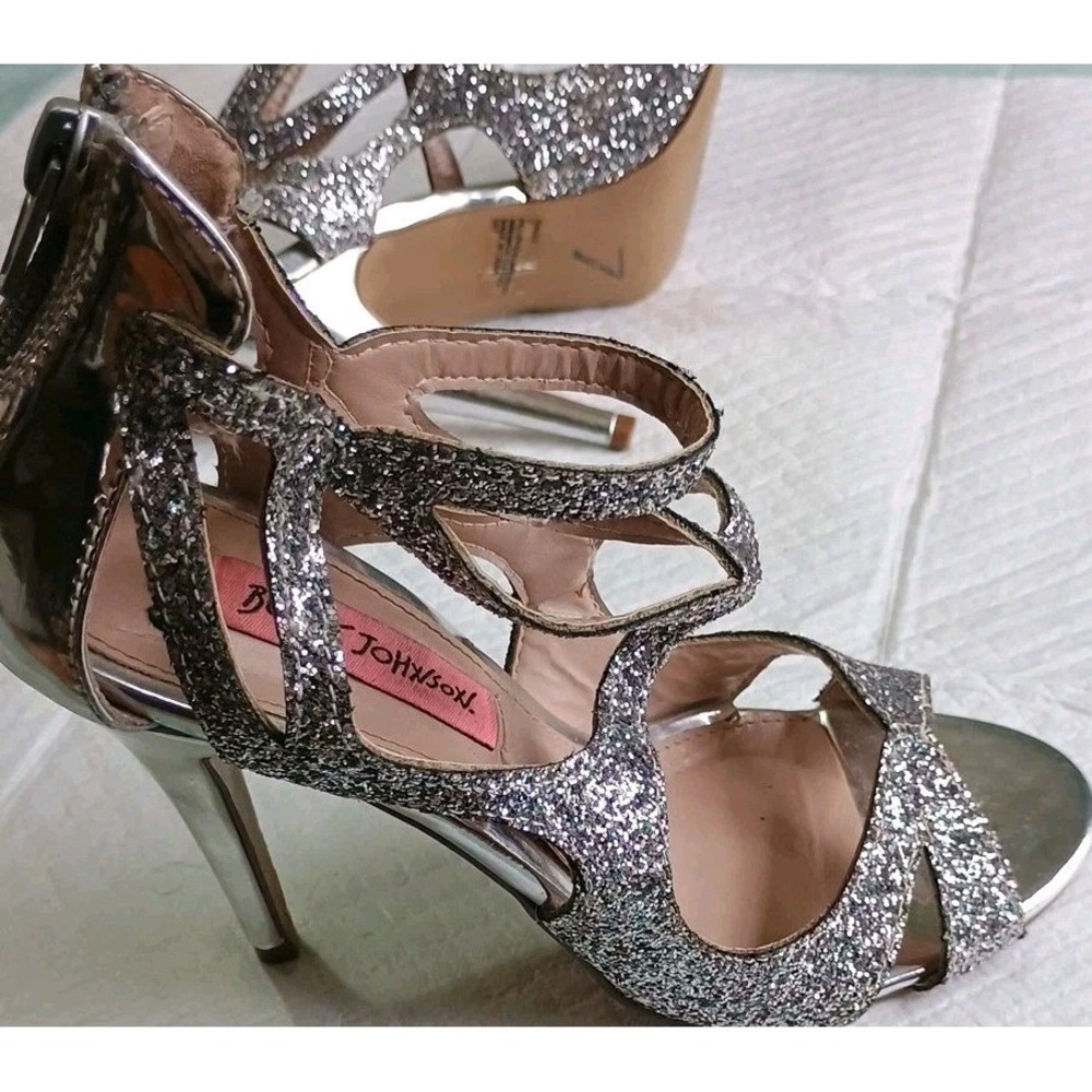 Betsey Johnson Raqui Sz 7 Silver Glitter Cocktail Date Night Stiletto Heels Prom